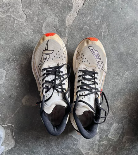 特步160x2.0,42码,不跑步了,特出...