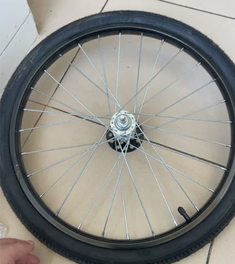 飞鸽自行车前轮 20寸，20X1.75，正...