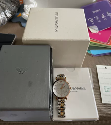 阿玛尼满天星手表，正品保证，可走验货宝，配...