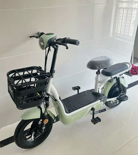 全新的！刚买几天 哈啰新国标电动车 22年...