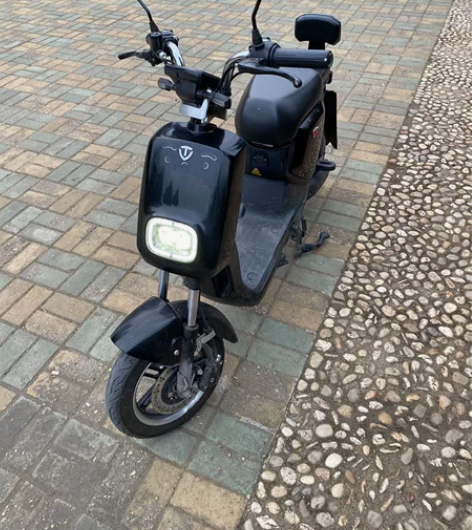 台铃电动车，跑了二千多公里，家用代步挺好的...