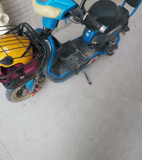 台铃炫猛，6030安锂电池，用了二年 还能...