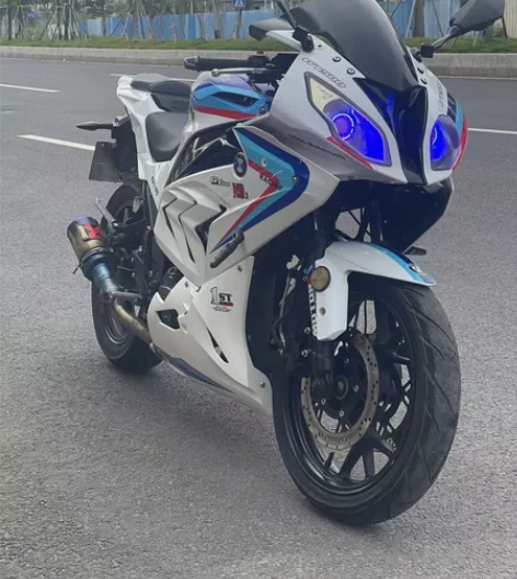 换车了，便宜转国产宝马宝雕，经典大小眼，单...