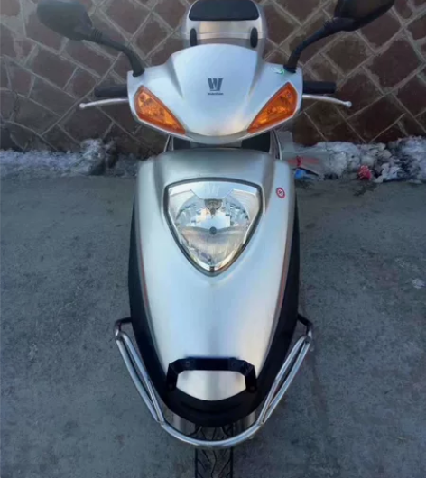 95新极品限量豪爵宇钻 二手踏板车精品原版...