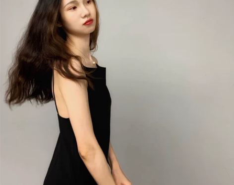 多田自制/北欧COS风极简小众 独立都市女...