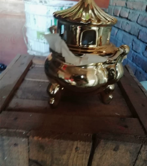 熏香炉，全美品，原包装。 感兴趣的话点“我...