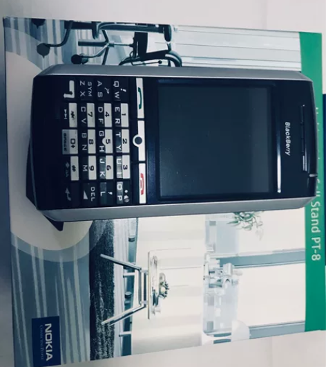 黑莓7130g手机，成色如图，功能正常，一...