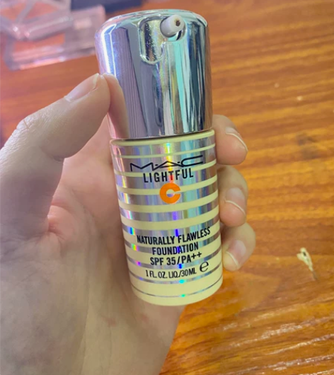 MAC粉底液,补光灯,养肤粉底,适合干皮,...