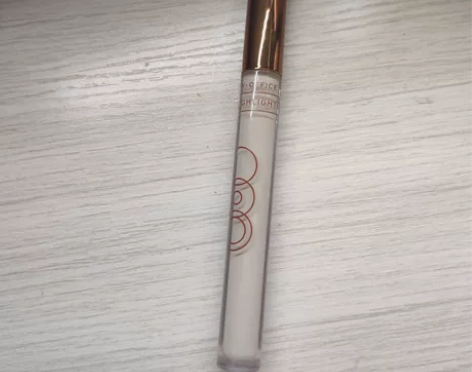 九成新out–of–office双色修容 ...