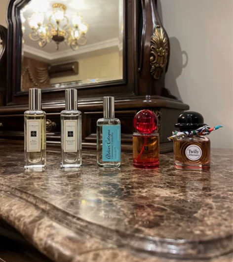 四瓶香水!非全新!余量如图!实拍!正品!所...