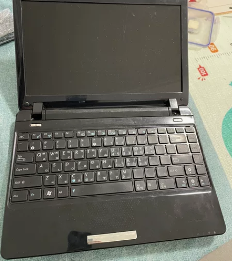 华硕epc上网本， 功能没问题，当废品卖?...