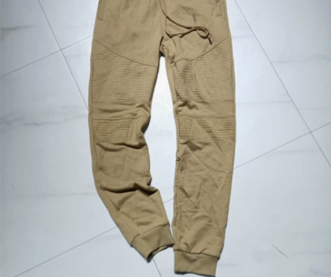 F21原 剪标 个别小微残有修补 整体不影...