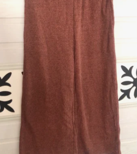 newlook宫廷复古酒红色全新森女七分裤...