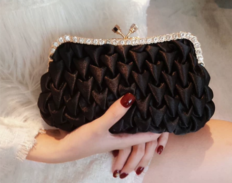 手拿包女气质2022新款绸缎名媛晚宴包水钻...