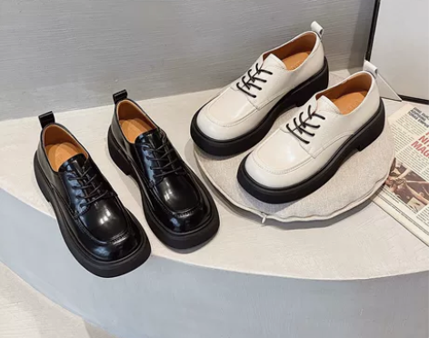 2022新款英伦风真皮小皮鞋厚底女松糕圆头...