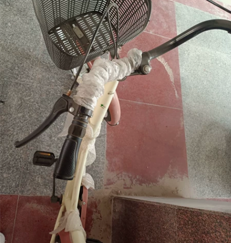 买了不久，寻思在大学上下课骑，但是个别原因...