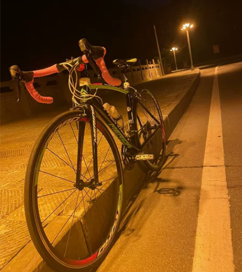 美利达百万纪念款 48码 适合女生 170...