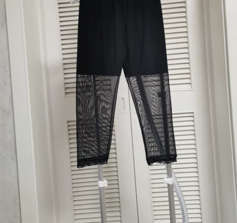 黑色打底短裤，配裙子打底穿，几乎未穿过，清...