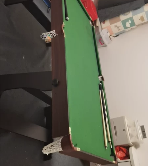 居家台球桌 长183宽92高79?明显使用...