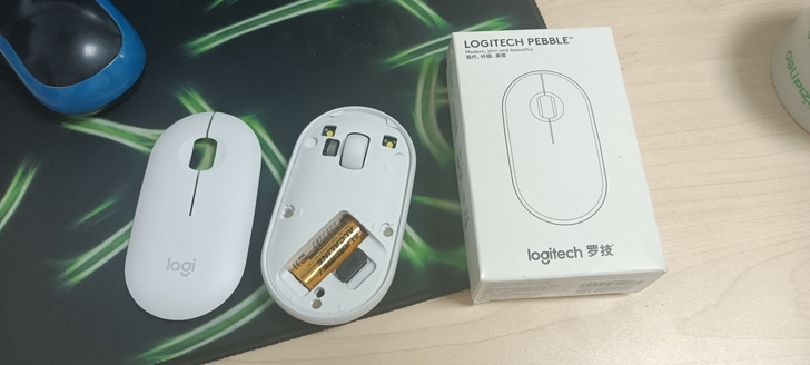 罗技 pebble静音鼠标，买来用了一星期...