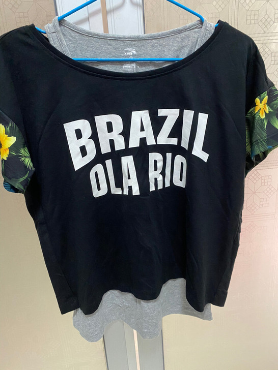 安踏两件套背心T恤上衣，全新