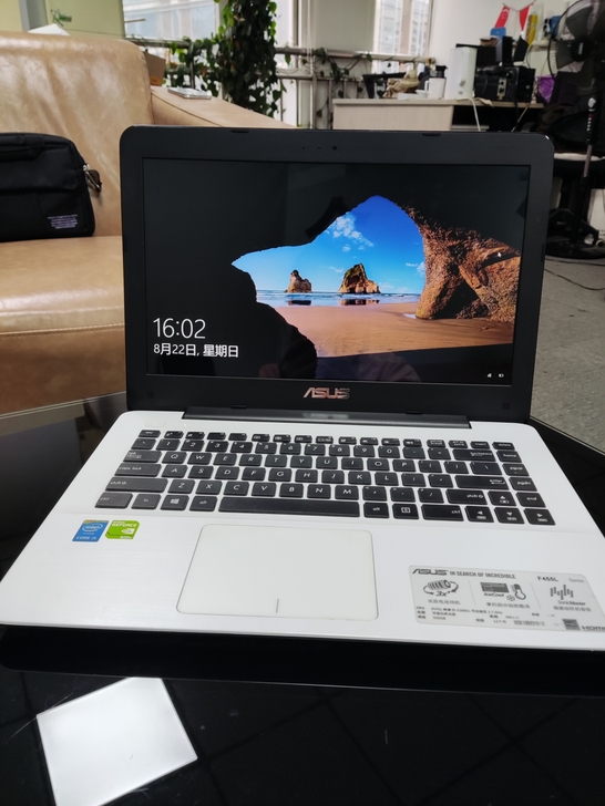 14寸 华硕 F455L 白色 i5-52...