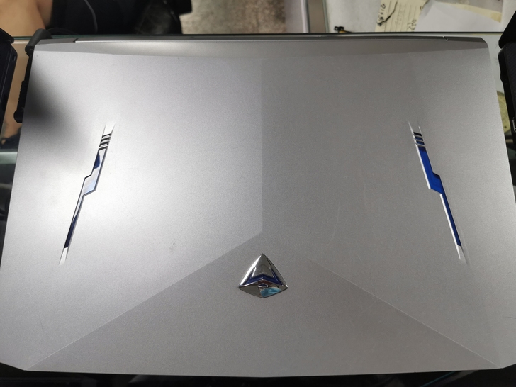 机械师游戏本：i7-8750H标压高性能处...