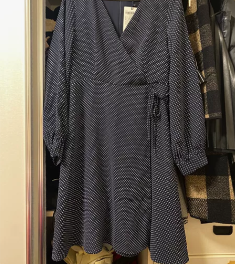 mj style 知性法式点点连衣裙，全新...