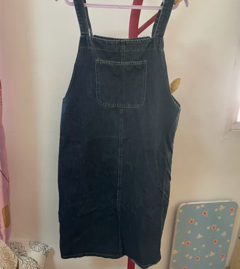 牛仔裙背带裙抖音入全新 感兴趣的话点“我想...