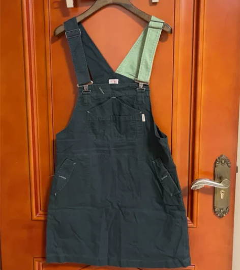 蛋挞家 墨绿色背带裙 超级显白 S码