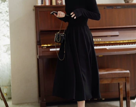 南瓜谷 黑天鹅针织连衣裙l高密高弹法式收腰...