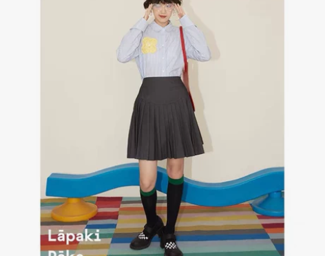 Lapaki Paka 她是搭配小能裙 学...