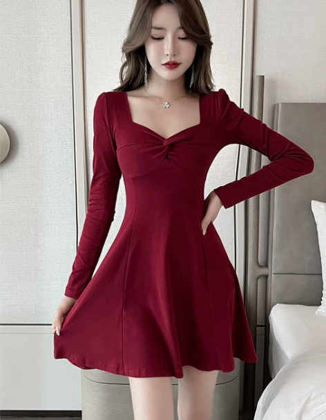 性感连衣裙低胸方领露背早秋夜总店女装A字显...