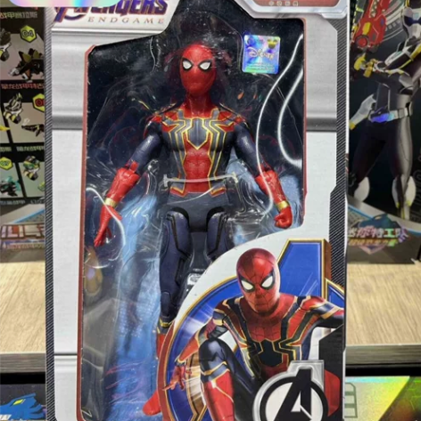 中动钢铁侠手办18厘米玩具模型蜘蛛侠美国队...