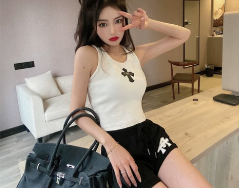 琳可皮标短款背心女外穿2022夏季新款设计...