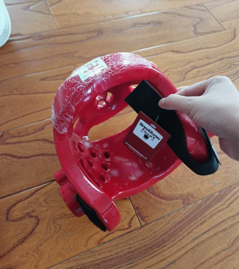 跆拳道护具，男女孩通用，去年买的，上课总忘...