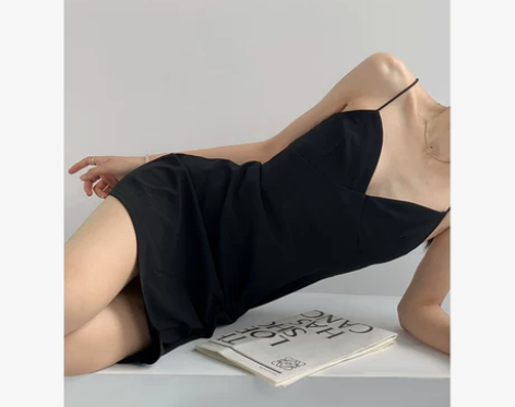 BAIBAI黑色吊带裙女夏季性感辣妹v领设...