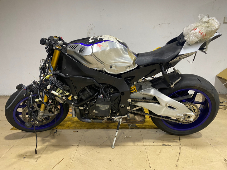 雅马哈r1m 18年 整车拆车件