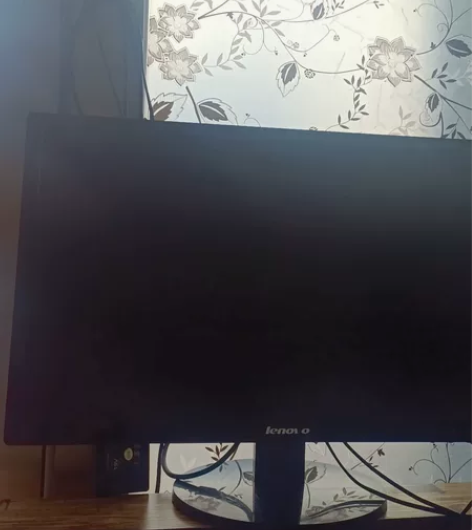 电脑机箱，足疗收银系统，软件，全部2200...