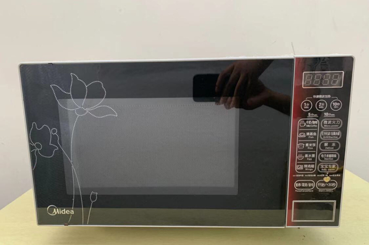 美的微波炉家用九成新，美的新款微波炉无盘设...