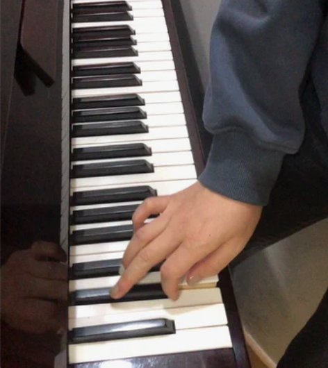 处理，钢琴。型号星海121，，琴都能正常使...