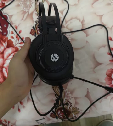 惠普耳机刚买没多久 耳机50包邮,带声卡的...