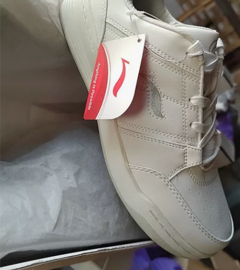 一折，一折清库存李宁超轻文化鞋 37码拼接...