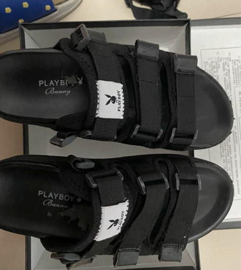 花花公子凉鞋，女士39，鞋底有些摸索破皮，...