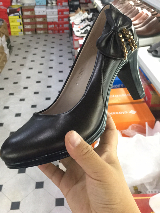 琴泽女鞋全新皮的码不全了忍痛清了 都是小跟...