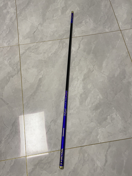 德钓尼全新4米8钓竿，6H，19调，超硬型...