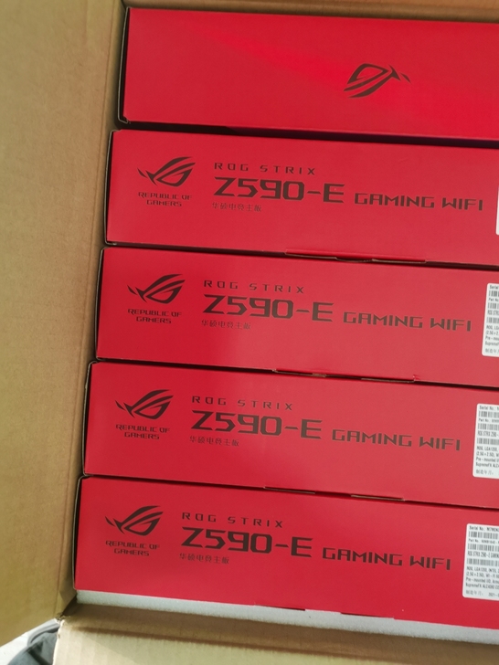 华硕ROG Z590-E GAMING W...