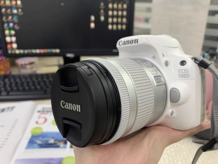 佳能100D+18-55stm白色 单反套...