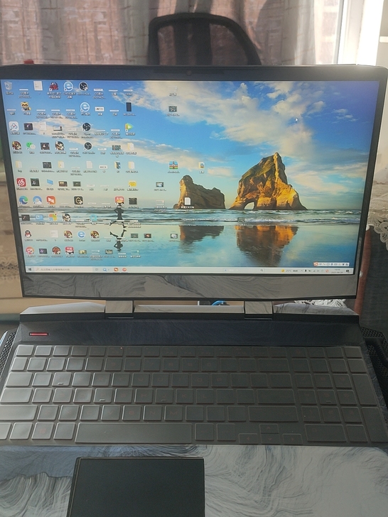 暗夜精灵 4代新款 买时候 7000