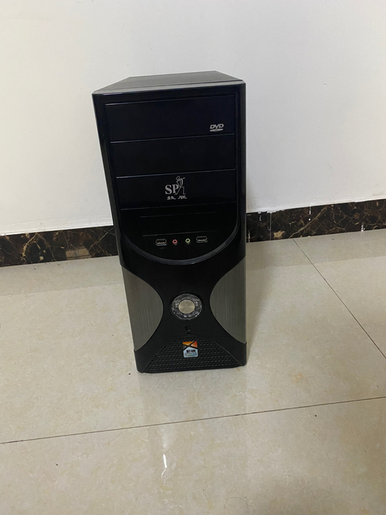 台式机主机，组装机，cpu是 i3-431...